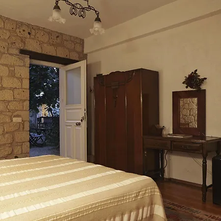 Hotel Icirliev Alacati İzmir