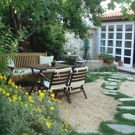 Icirliev Alacati 4*