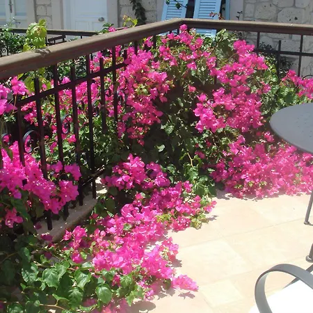 Icirliev Alacati İzmir