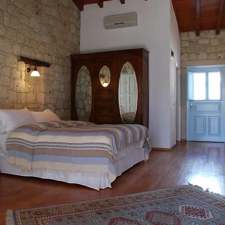Icirliev Alacati Hotel 4*